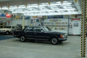 Image 14/50 de Mercedes-Benz 450 SE (1973)