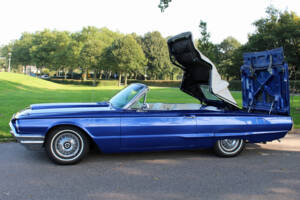 Bild 17/30 von Ford Thunderbird (1964)