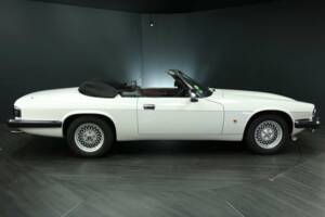 Image 7/50 de Jaguar XJS 5.3 V12 (1992)
