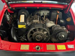 Image 13/50 of Porsche 911 Carrera 3.2 (1987)