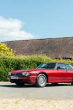 Image 27/50 of Jaguar XJR-S V12 Le Mans (1991)