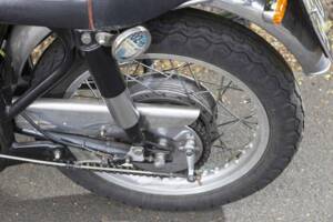 Image 24/33 of Norton Dominator Slimline TT (1969)