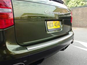 Image 23/99 of Porsche Cayenne Turbo (2007)