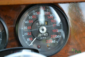 Image 19/35 of Jaguar 340 (1968)