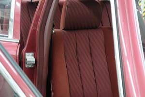 Bild 31/50 von Mercedes-Benz 260 SE (1990)
