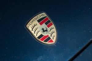 Afbeelding 37/50 van Porsche 928 GTS (1992)