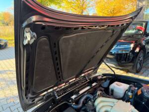 Bild 20/28 von BMW 320i (1988)