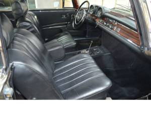 Immagine 17/48 di Mercedes-Benz 280 SE 3,5 (1971)