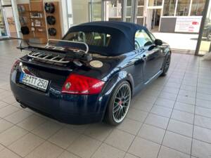 Image 6/10 of Audi TT 1.8 T (2002)