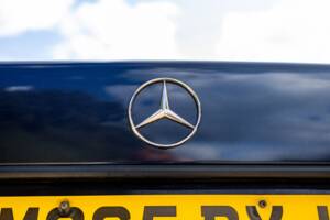 Bild 20/46 von Mercedes-Benz E 320 (1994)