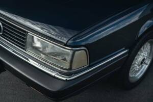 Bild 2/15 von Audi 200 - 2.2 20V Turbo quattro (1989)