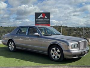 Image 3/44 of Bentley Arnage Green Label (2000)