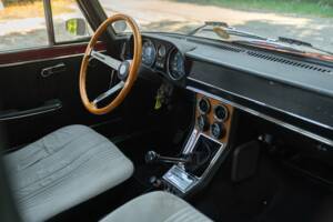 Image 24/50 of Alfa Romeo Giulia Nuova Super 1300 (1974)