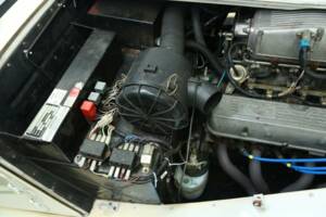 Image 30/50 of Morgan Plus 8 Inj. (1987)