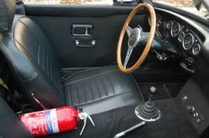 Image 21/27 of MG MGB (1969)