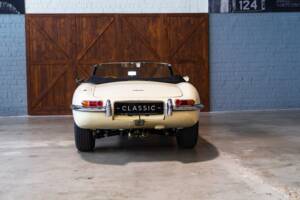 Afbeelding 23/28 van Jaguar E-Type 3.8 (1963)