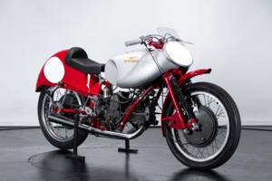 Image 4/50 of Moto Guzzi DUMMY (1948)
