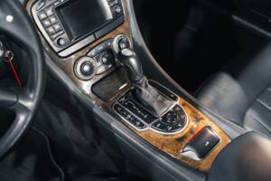 Image 29/31 of Mercedes-Benz SL 55 AMG (2003)