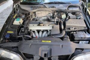 Bild 38/40 von Volvo V 70 2.0 T5 (1997)