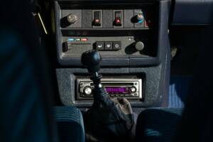 Immagine 38/43 di Volvo 240 GLE Injection (1989)