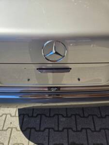 Bild 11/12 von Mercedes-Benz 300 SE (1991)