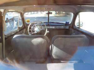 Image 30/50 de Volvo PV 444 (1956)