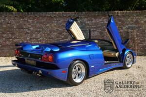 Obraz 36/50 pojazdu Lamborghini Diablo VT Roadster (1996)