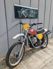 Image 5/6 of SWM RS 250 GS (1977)