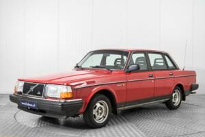 Image 1/50 de Volvo 240 (1987)