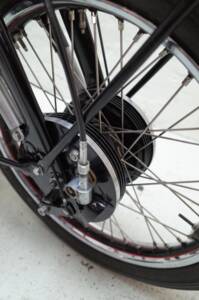 Image 11/30 of Vincent Rapide C (1951)