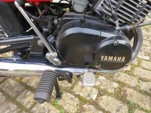 Image 25/40 of Yamaha RD 200 (1978)