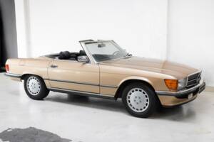 Afbeelding 24/32 van Mercedes-Benz 300 SL (1986)