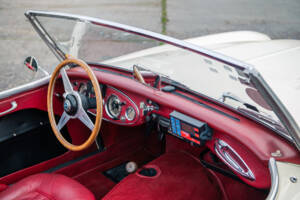 Afbeelding 25/36 van Austin-Healey 100&#x2F;6 (BN4) (1957)