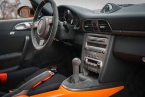 Bild 16/38 von Porsche 911 GT3 RS (2007)