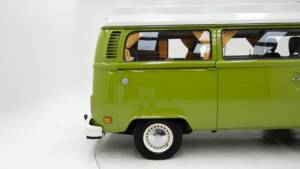 Image 9/15 of Volkswagen T2b Westfalia (1979)