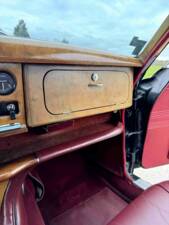Bild 25/50 von Jaguar S-Type 3.8 (1966)