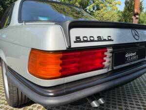 Immagine 24/29 di Mercedes-Benz 500 SLC (1980)