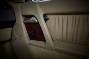 Image 85/100 de Mercedes-Benz SL 280 (1995)
