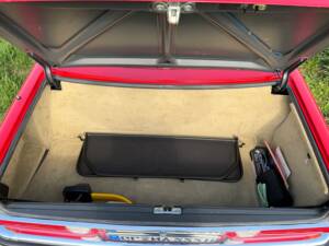 Afbeelding 18/33 van Mercedes-Benz 500 SL (1988)