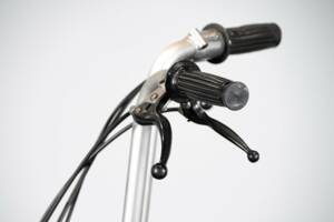 Afbeelding 26/50 van Pram DUMMY (1979)