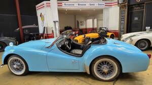 Image 22/50 of Triumph TR 3A (1959)