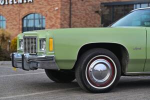 Image 10/44 of Chevrolet Impala (1974)