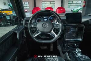 Bild 16/25 von Mercedes-Benz G 63 AMG (lang) (2016)