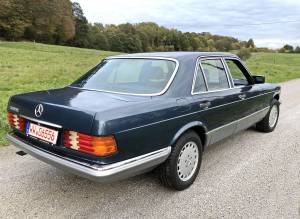 Afbeelding 3/26 van Mercedes-Benz 280 SE (1983)