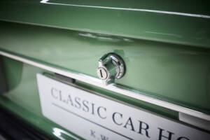 Immagine 15/98 di Volvo 244 DL (1975)