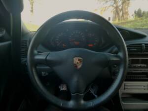 Image 13/27 of Porsche 911 GT3 RS Clubsport (2003)