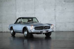 Immagine 9/40 di Mercedes-Benz 230 SL (1966)