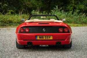Image 7/28 of Ferrari F 355 Spider (1998)