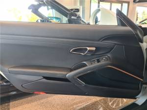 Imagen 18/21 de Porsche 911 GT3 Touring (2018)