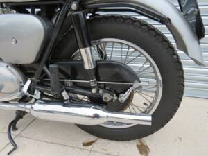 Bild 42/45 von Triumph T 120 Bonneville (1961)
